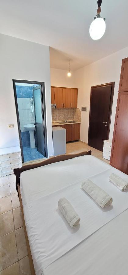 Alsi Rooms Ksamil Exterior photo
